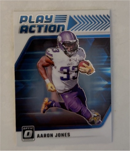 2024 Panini Donruss Optic #12 Aaron Jones Play Action — front