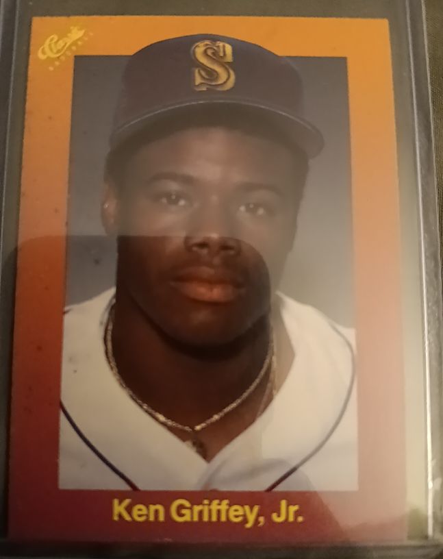1989 Classic Orange #131 Ken Griffey Jr. — front