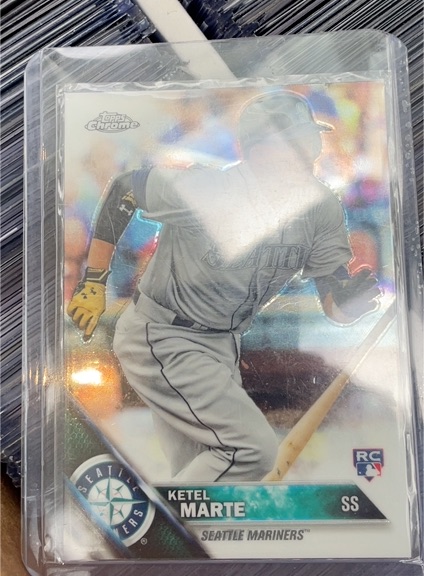 2016 Topps Chrome #121 Ketel Marte — front