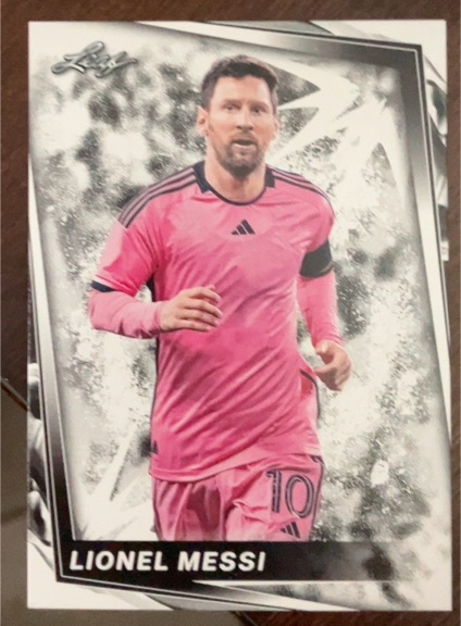 2024 Leaf Soccer # Lionel Messi — front