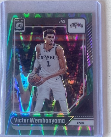 2024-25 Donruss Optic #45 Victor Wembanyama — front