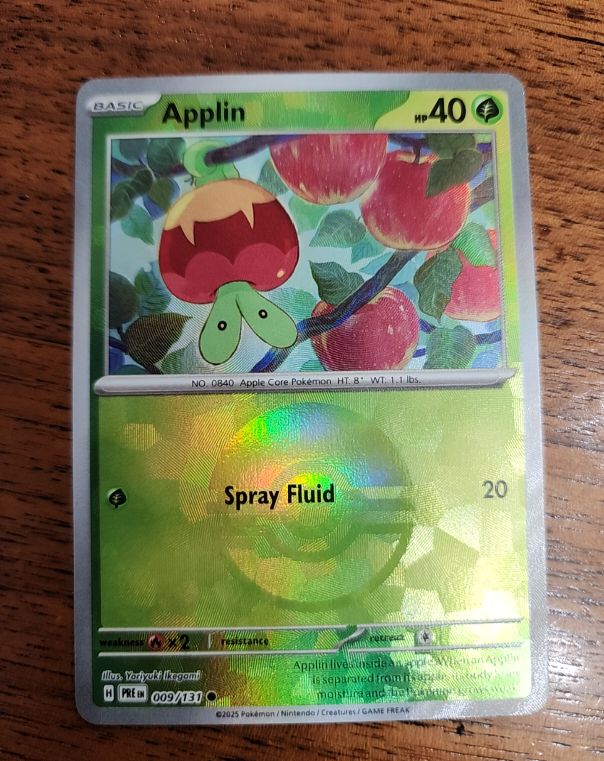2025 Pokémon Prismatic Evolutions #009 Applin — front