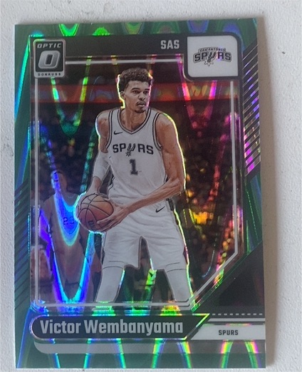 2024-25 Donruss Optic #45 Victor Wembanyama — front