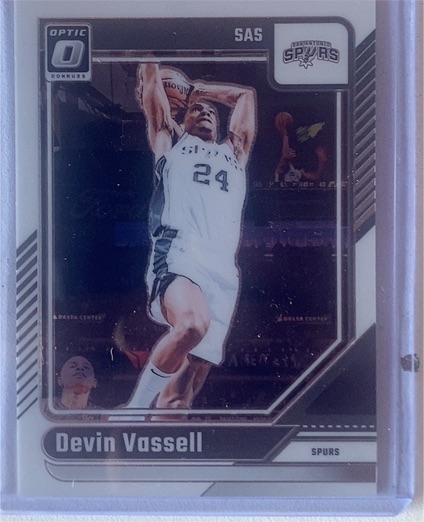 2024-25 Donruss Optic #157 Devin Vassell — front