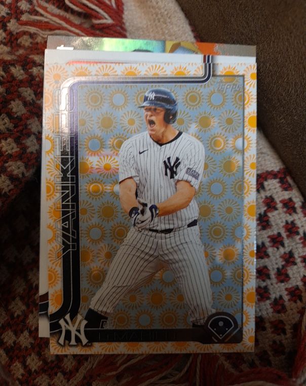 2025 Topps Series 2 #697 DJ LeMahieu Holiday Sun — front