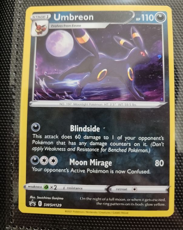 2021 Pokémon SWSH129 Umbreon — front