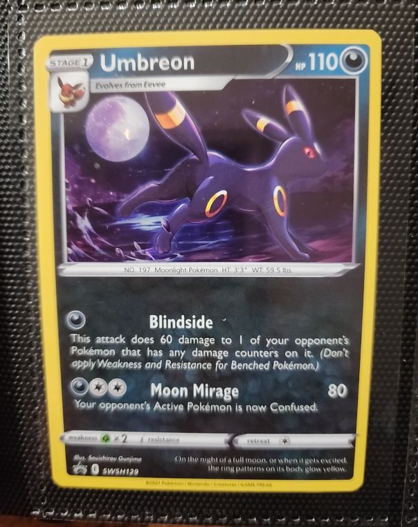2024 Pokémon SWSH129 Umbreon — front