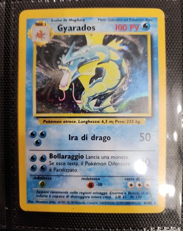 1999 Pokémon #6 Gyarados — front