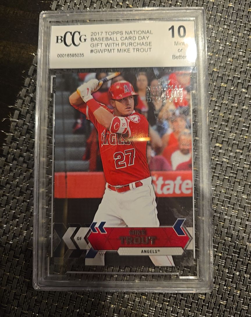 2017 Topps National Baseball Card Day #GWP-MT Mike Trout — front