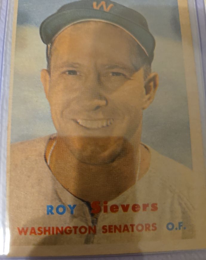 1957 Topps #89 Roy Sievers — front