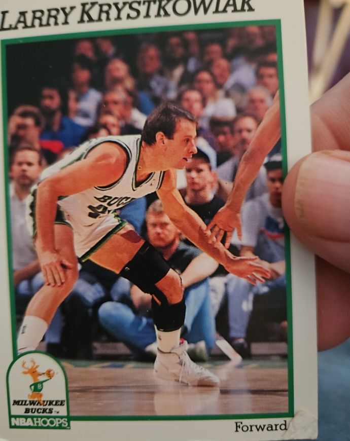 1991-92 Hoops #393 Larry Krystkowiak Milwaukee Bucks — front