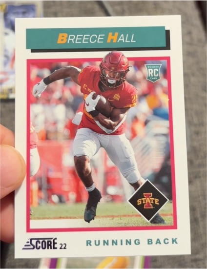 2022 Panini Score #TB5 Breece Hall 1992 Throwback Rookie — front