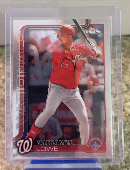 2025 Topps Chrome #49 Nathaniel Lowe — front