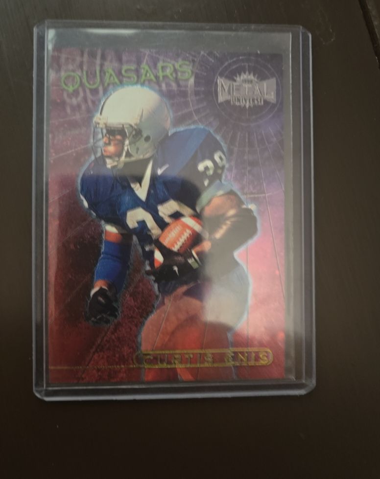 1998 Metal Universe Quasars #Curtis Enis — front