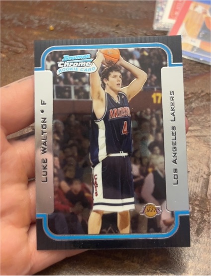 2003-04 Bowman Chrome #132 Luke Walton Rookie Card — front