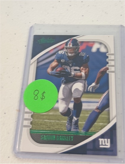 2020 Panini Absolute Football #10 Saquon Barkley — front
