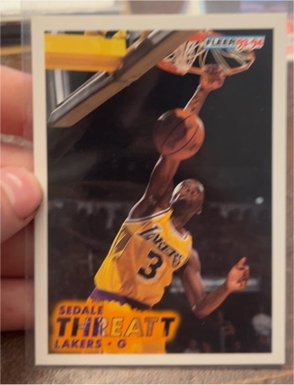 1993-94 Fleer #104 Sedale Threatt — front