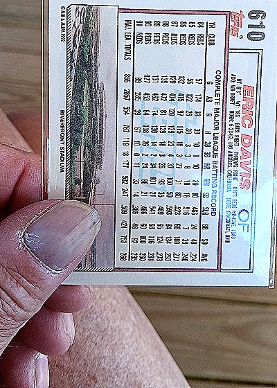 1992 Topps #610 Eric Davis — back