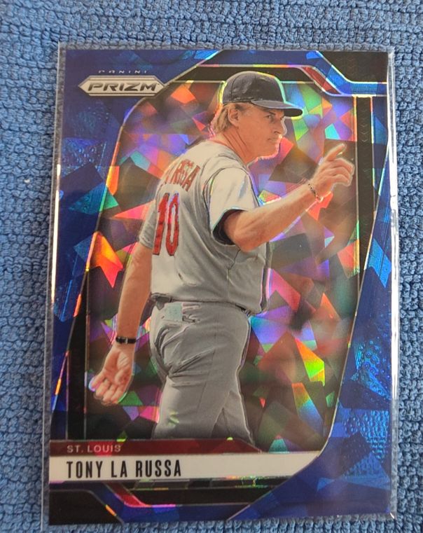 2020 Panini Prizm #10 Tony La Russa — front