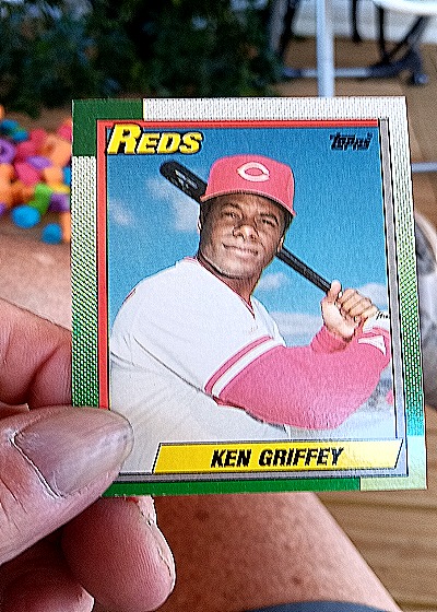 1990 Topps #581 Ken Griffey Sr. — front