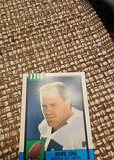 1990 Topps #284 Howie Long — front