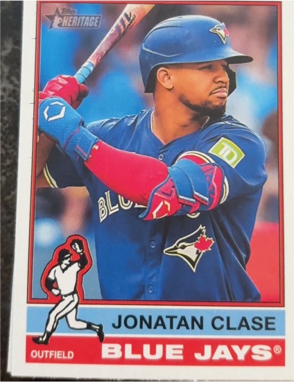 2025 Topps Heritage #327 Jonatan Clase — front