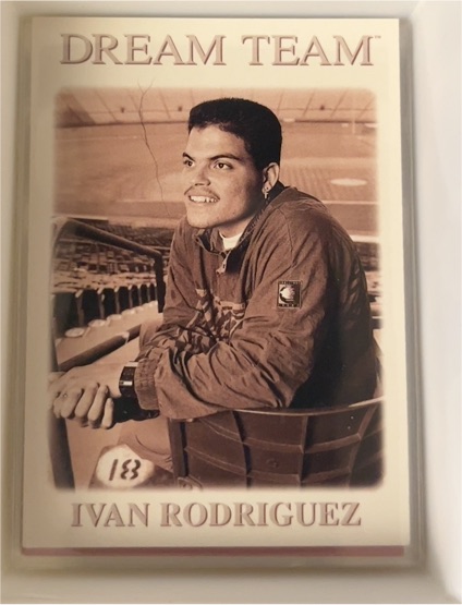 1993 Score #537 Ivan Rodriguez Dream Team Texas Rangers — front