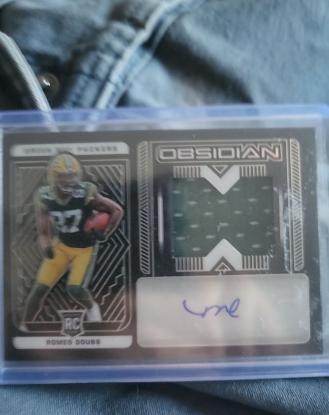 2022 Panini Obsidian #238 Romeo Doubs — front