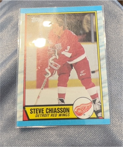 1989-90 Topps #164 Steve Chiasson — front