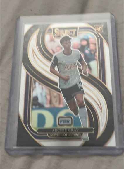 2024-25 Panini Select FIFA Mezzanine #128 Archie Gray — front