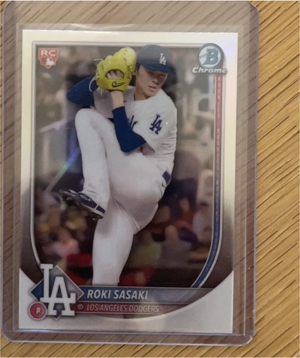 2025 Bowman Chrome #12 Roki Sasaki — front