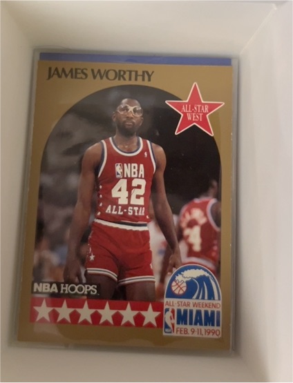1990 NBA Hoops #26 James Worthy — front