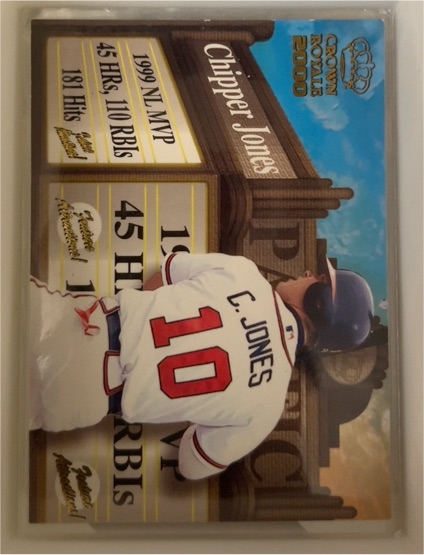 2000 Pacific Crown Royale Feature Attractions #2 Chipper Jones — front