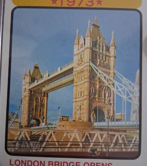 2022 Topps Heritage #NF-3 London Bridge Opens News Flashbacks — front