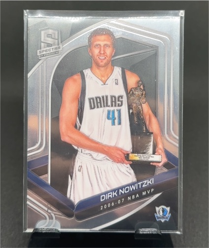 2006-07 Panini Spectra Dirk Nowitzki — front