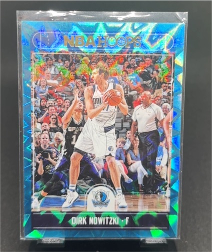 2017-18 Panini NBA Hoops #123 Dirk Nowitzki — front