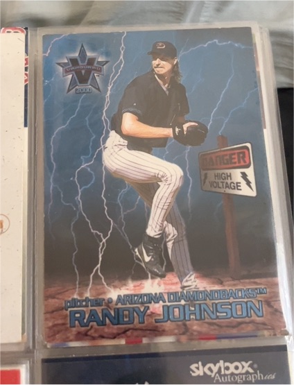 2000 Pacific Vanguard #3 Randy Johnson High Voltage — front