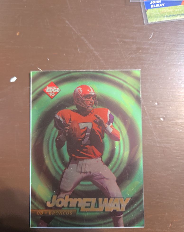 1995 Collector's Edge EdgeTech #5 John Elway — front