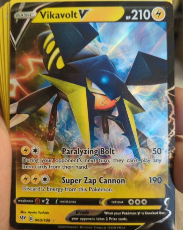2020 Sword & Shield Darkness Ablaze #60 Vikavolt V — front
