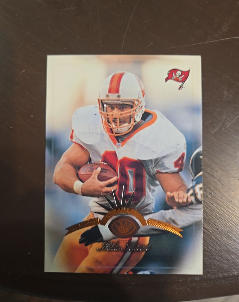 1997 Leaf #7 Warren Sapp — front