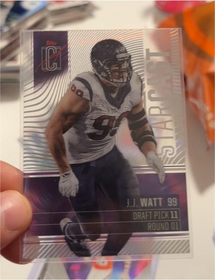 2024 Topps Signature Class #SC-14 J.J. Watt Star Cast — front
