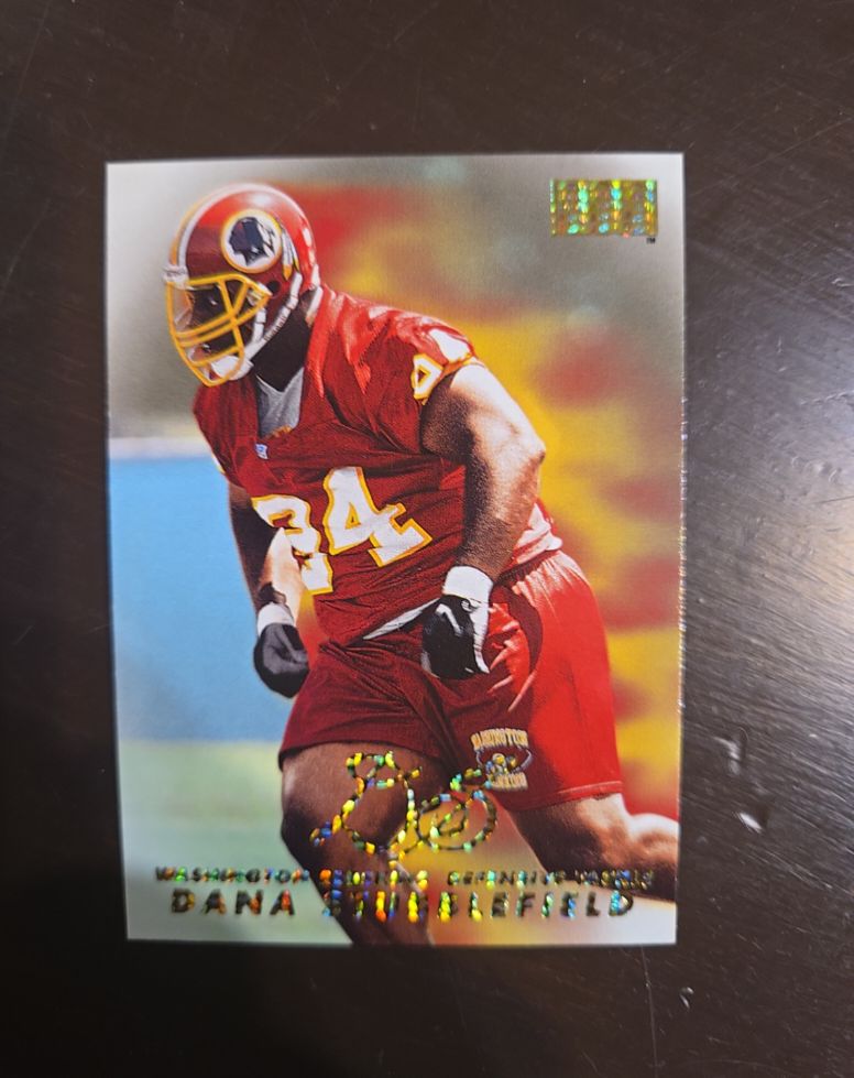 1998 Skybox Premium #47 Dana Stubblefield — front