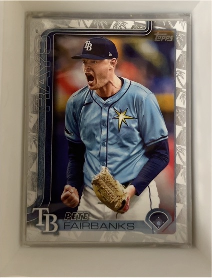 2025 Topps Series 1 #198 Pete Fairbanks — front