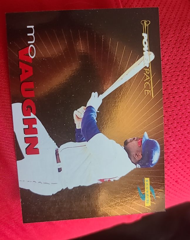 1996 Score Power Pace #? Mo Vaughn — front