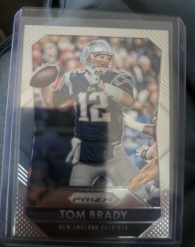 2015 Panini Prizm #12 Tom Brady — front
