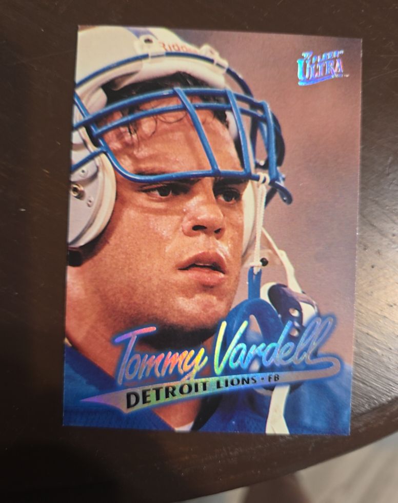 1997 Fleer Ultra #348 Tommy Vardell — front