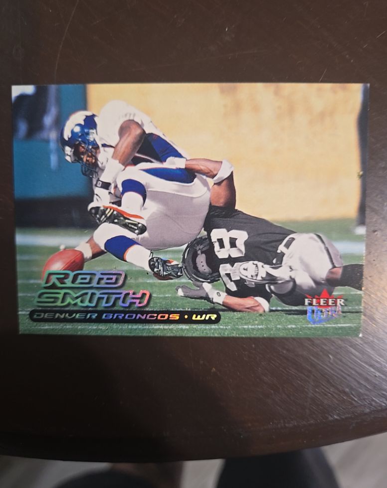 2000 Fleer Ultra #98 Rod Smith — front