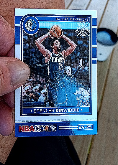 2024-25 Panini NBA Hoops #222 Spencer Dinwiddie — front