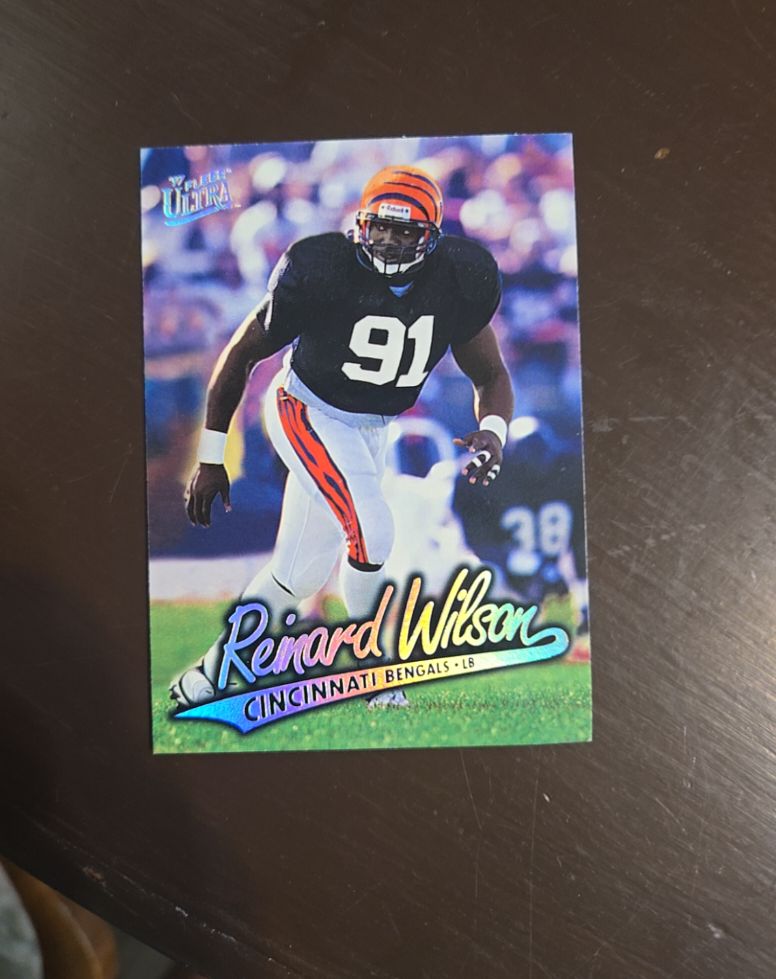 1997 Fleer Ultra #325 Reinard Wilson — front