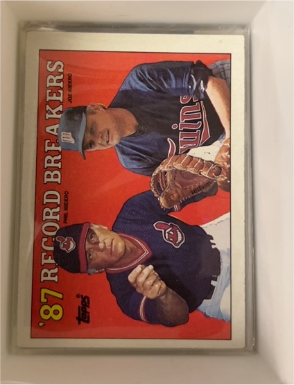 1988 Topps #5 Phil Niekro / Joe Niekro 87 Record Breakers — front